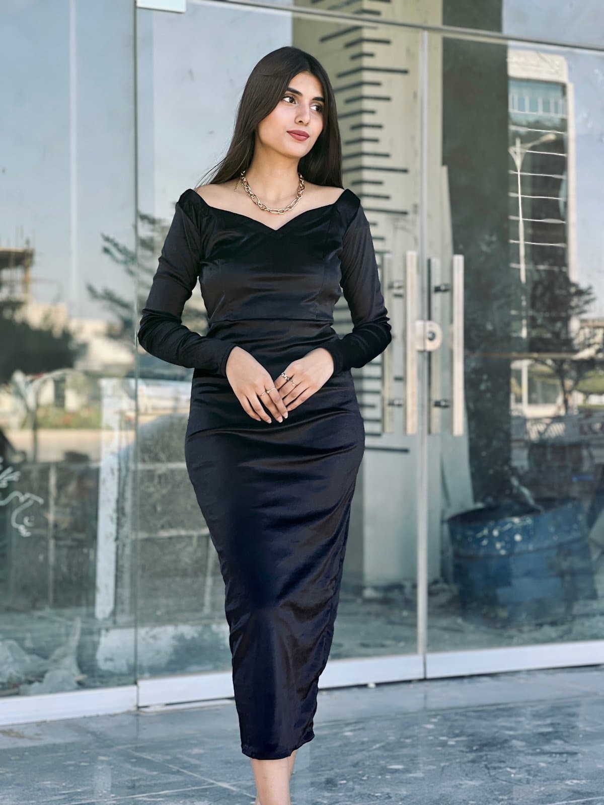 Estella Velvet Bodycon Dress