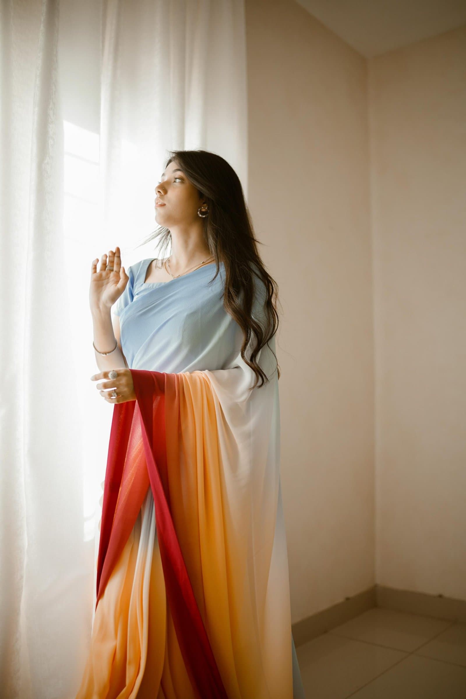 Alia Bhatt Multi Colored Saree – image 5