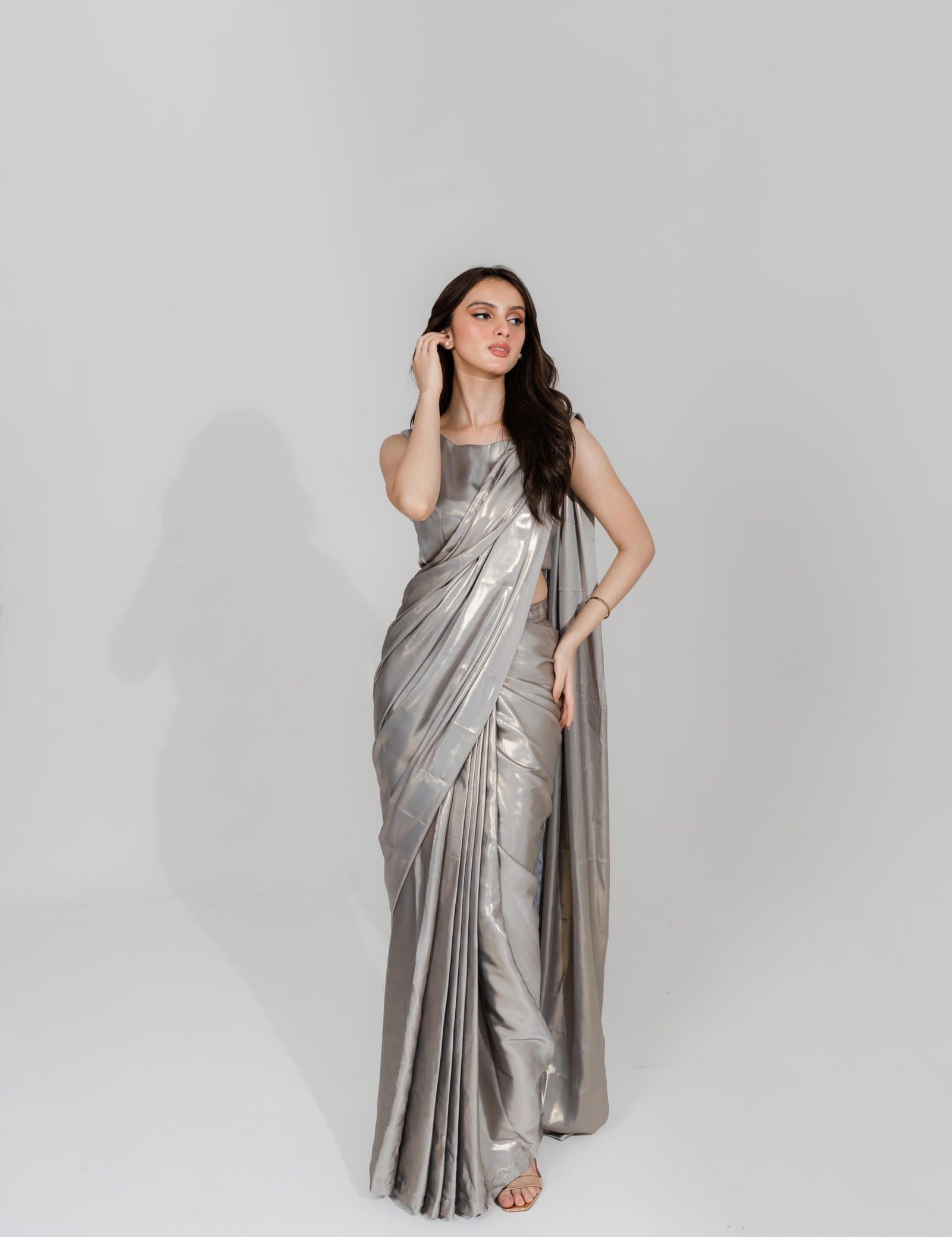 Stardust Silver Silk Saree – image 5
