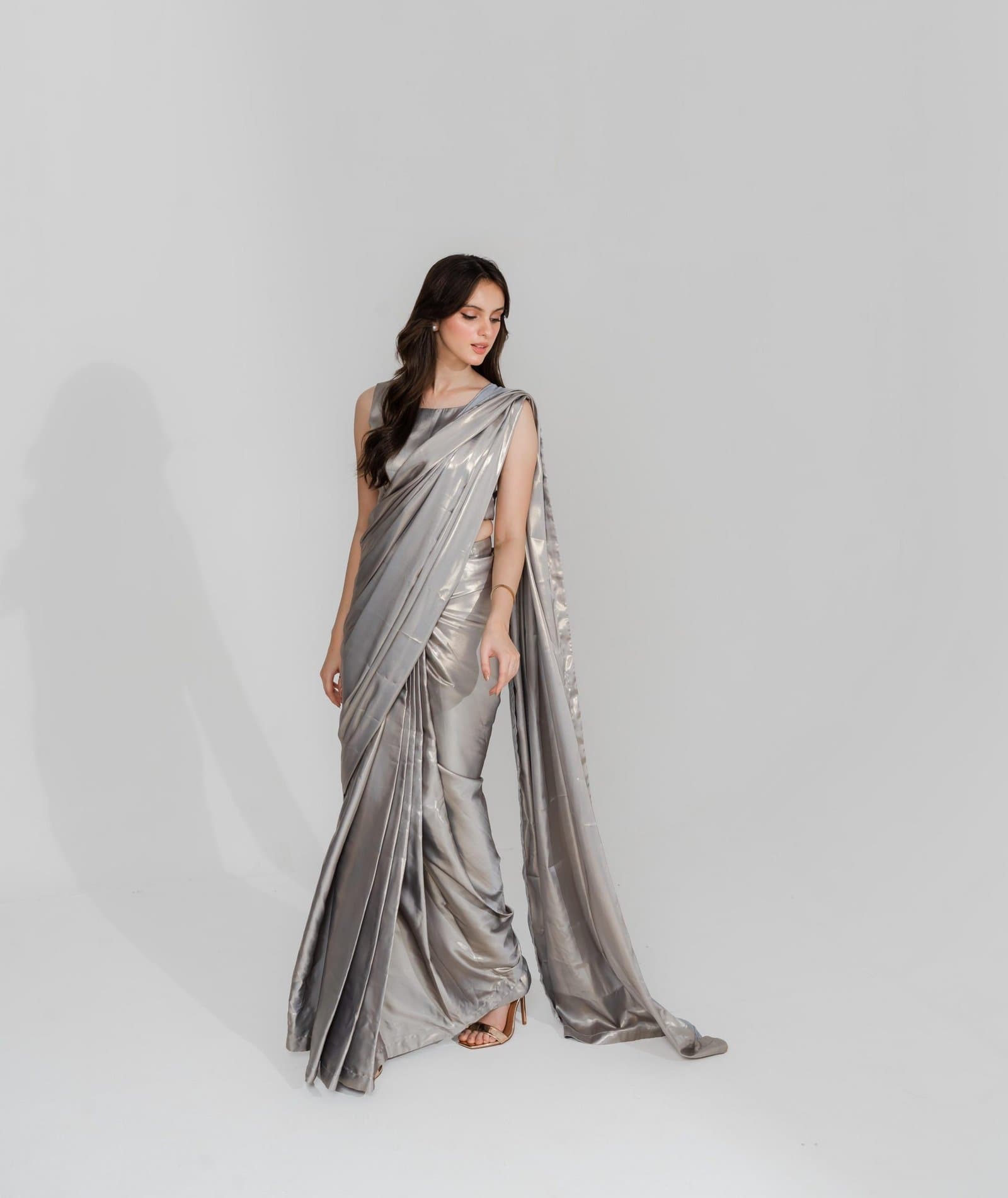 Stardust Silver Silk Saree – image 3