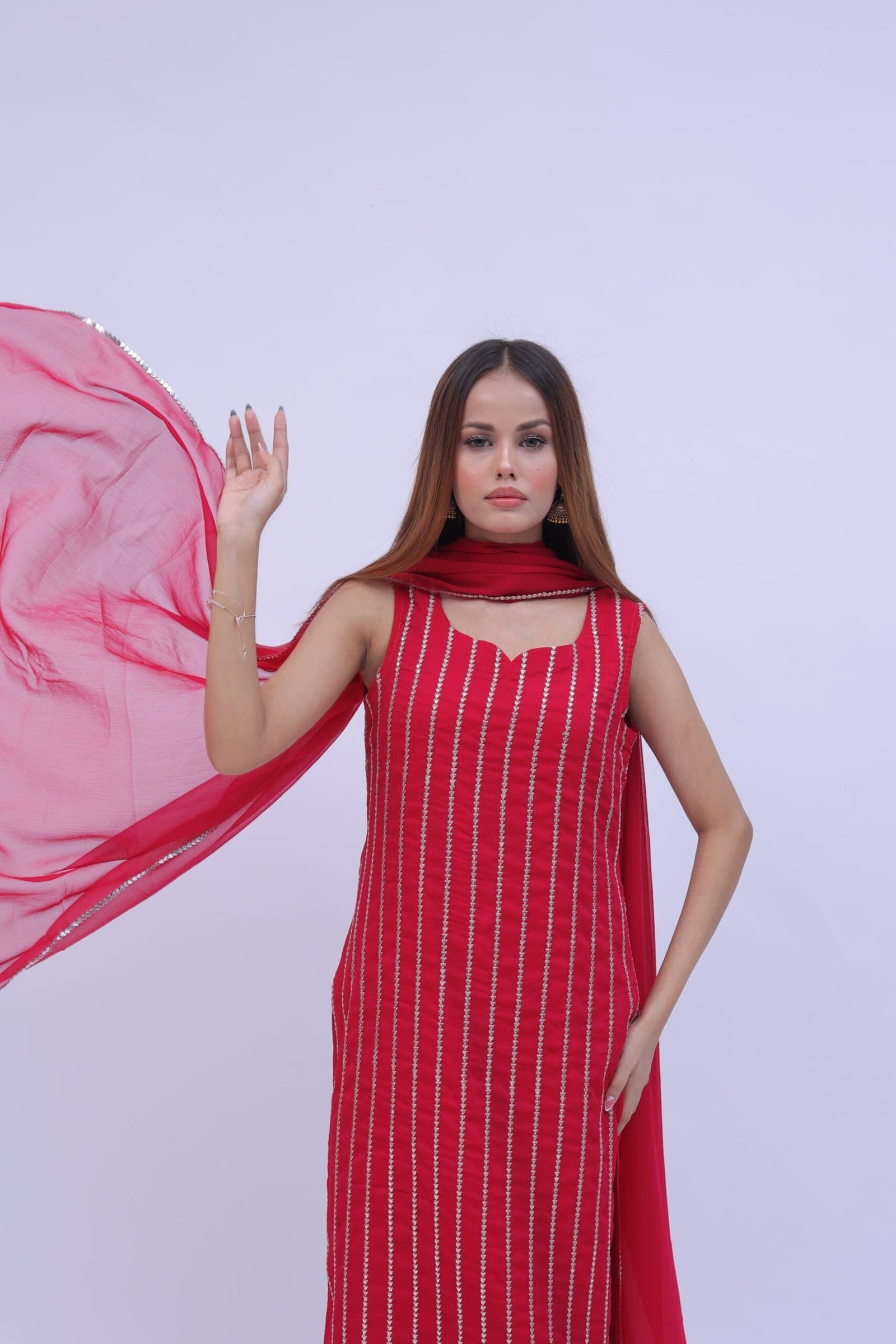Roshni Three Piece Article – image 3